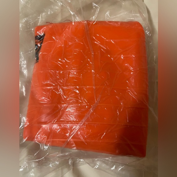 CanDo Inflatable Exercise Ball - Picture 8 of 8